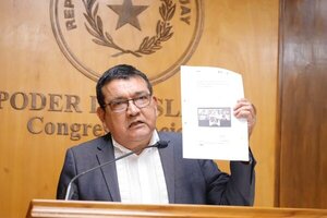Joven demanda a Pedro Santacruz para que la reconozca como su hija