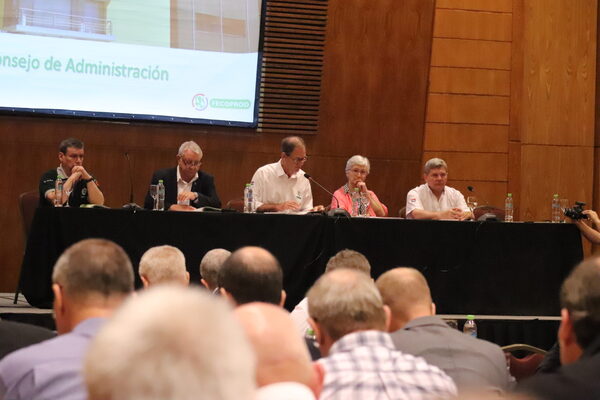 Fecoprod desarrolló exitosa asamblea ordinaria en la salón auditorio de la Conmebol