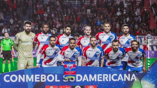 Fortaleza sorprende a San Lorenzo