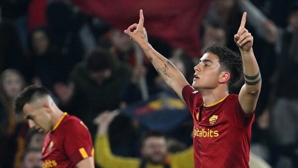 Paulo Dybala resucita a la Roma y lo lleva a la semifinal