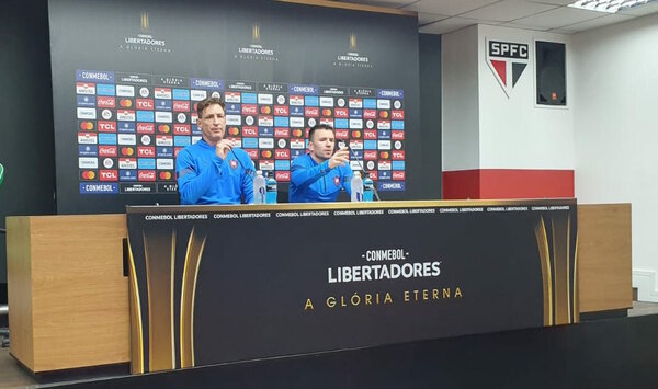Versus / Facundo Sava y su enorme disconformidad con el arbitraje