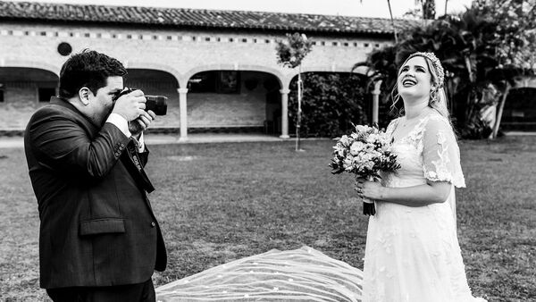 Javier y Laura: Un amor entre flashes y clicks