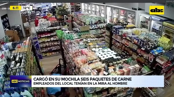 Video: Cargó en su mochila seis paquetes de carne - ABC Noticias - ABC Color