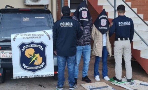 Detienen a dos personas con casi 200 kilos de marihuana
