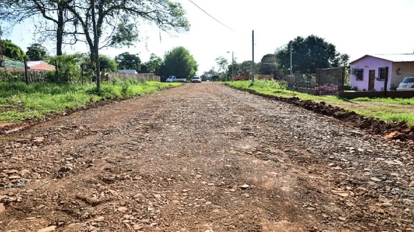 Adolescente es atado a un poste por supuestamente hurtar - Noticias Paraguay