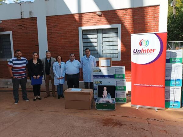 Equipos de refrigeración y maniquíes para capacitaciones llegan al HRE