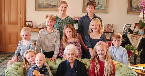 La Nación / ¡Foto inédita! Así recordaron a la reina Isabel en su cumpleaños