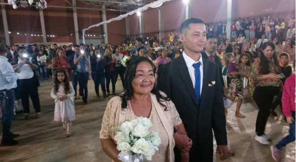 (VIDEO) Oikóma katu el casorio del año en Lima: ¡Ña Rufina y Juan Ramón ya son marido y mujer!