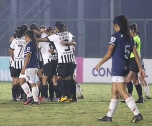 Fútbol Femenino: Libertad/Limpeño “masacró” a Resistencia
