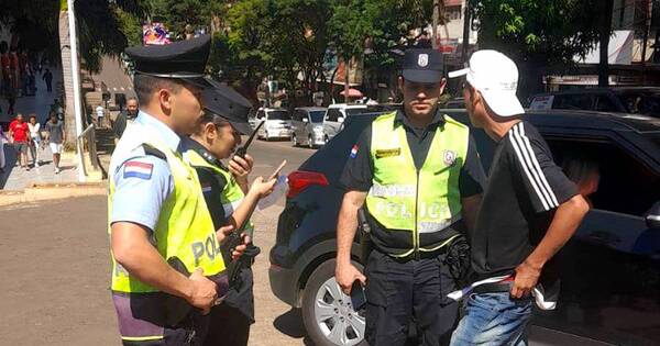 La Nación / Controles redujeron actos de delincuencia