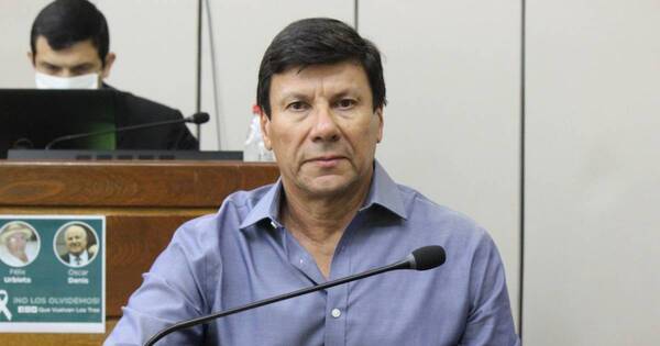 La Nación / ANR enfrenta la estructura mediática