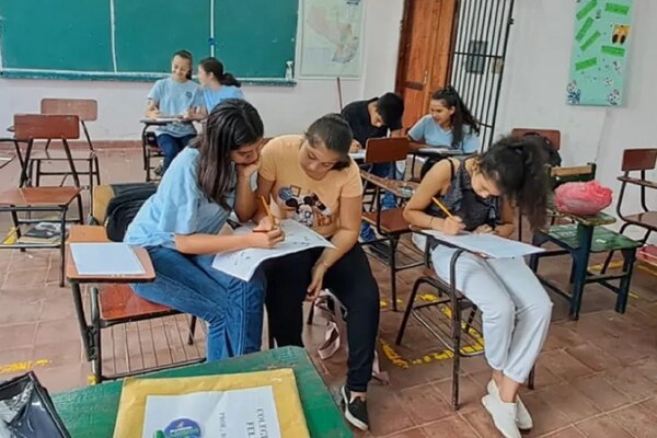 CASI 3.500 ESTUDIANTES PARTICIPAN DE PRIMERA PRUEBA DE OLIMPIADA DE MATEMÁTICAS