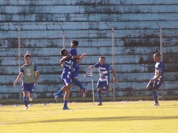 Triunfo de Sport Santa Cecilia de Belén en Pedro Juan Caballero - APF
