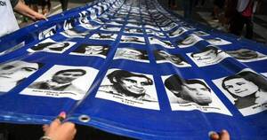 La Nación / Hermanos separados por la dictadura se reencuentran