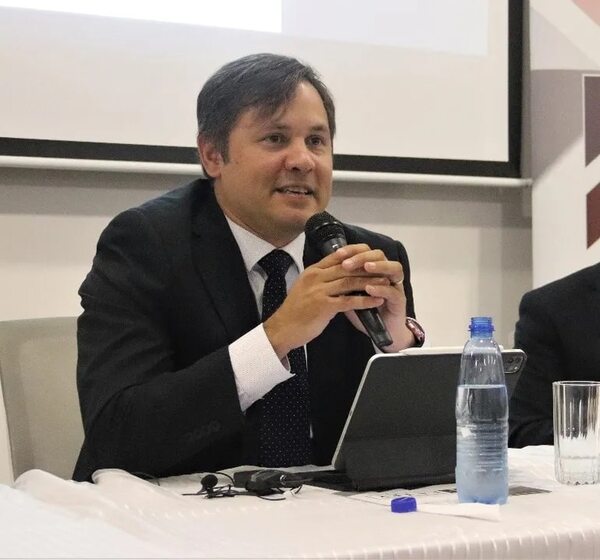 Colorados no están muy seguros de la candidatura de Peña, dice Acha - Política - ABC Color