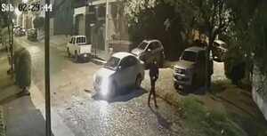 Video: evitó que le roben su auto con G. 60.000 - Policiales - ABC Color