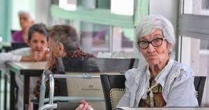 La Nación / A través de la pensión alimentaria se amplió la protección económica de los adultos mayores
