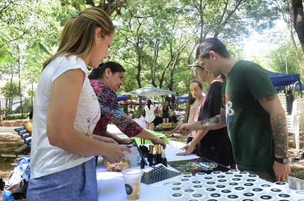 Diario HOY | Invitan a expo feria cannábica en la Plaza Italia
