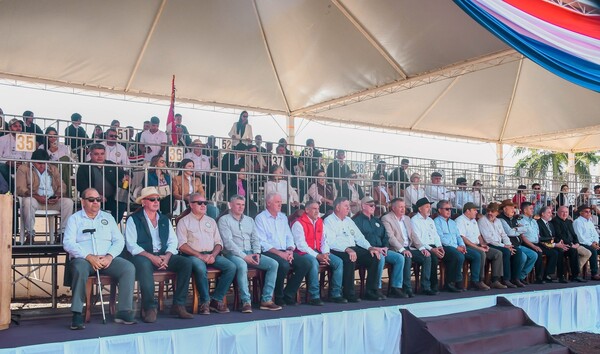 Ganaderos instan a elegir con responsabilidad a las próximas autoridades | 1000 Noticias
