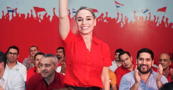 La Nación / Candidata a diputada insta a apostar por las mujeres en las nacionales