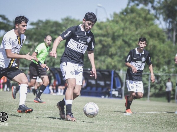 Así se vivió el capítulo 10 en la Sub 18 - APF