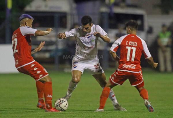 [VIDEO] Nacional sigue por la buena racha, esta vez su víctima fue “General”