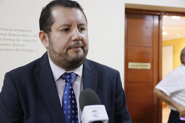 Apoderado del PLRA denuncia actitud obstruccionista del cartismo - Megacadena — Últimas Noticias de Paraguay