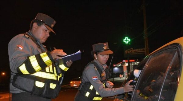 Caminera sacó de circulación a 300 conductores ebrios en la última semana - Oasis FM 94.3