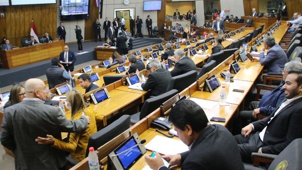 Diputados hacen el vacío a crisis del transporte y a juicio político de Jorge Bogarín