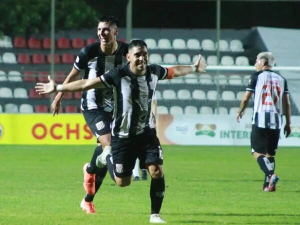 Santaní cierra la jornada con la chance de alcanzar la punta - Fútbol de Intermedia - ABC Color