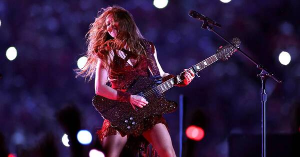 La Nación / Fans piden a Shakira que vuelva a su estilo musical de los ‘90s