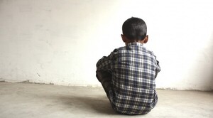 Diario HOY | Madre denuncia que un estudiante tocó a su hijo: directora hizo caso omiso