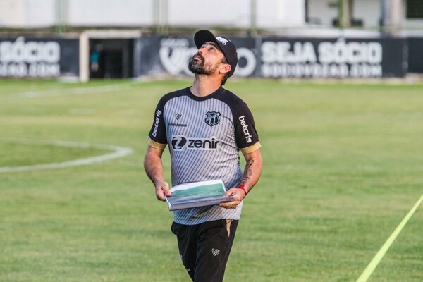 Versus / Complicado inicio del Ceará de Gustavo Morínigo en la Serie B de Brasil