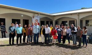 Gobernador inaugura obras y proyecta otras en Juan León Mallorquín