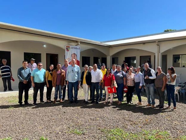 Gobernador de Alto Paraná inaugura importantes obras y proyecta otras en Juan León Mallorquín | DIARIO PRIMERA PLANA