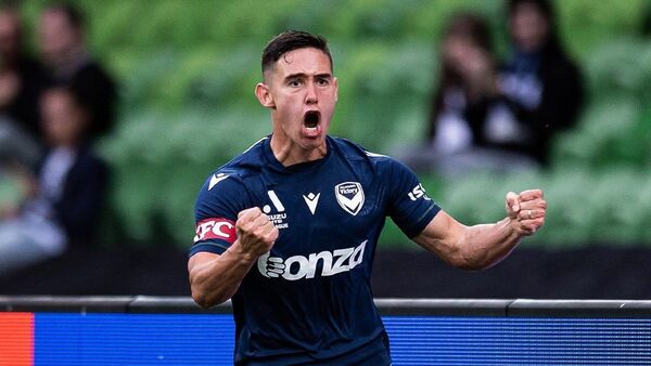 Fernando Romero celebra en Australia