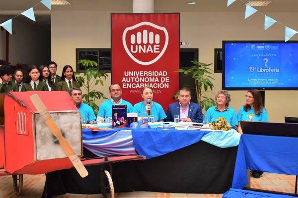 Lanzan la 19ª Libroferia Encarnación "Lo esencial también es leer"