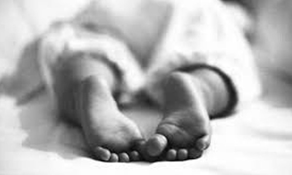 Madre encontró muerto a su bebé al despertar en Mayor Otaño - OviedoPress