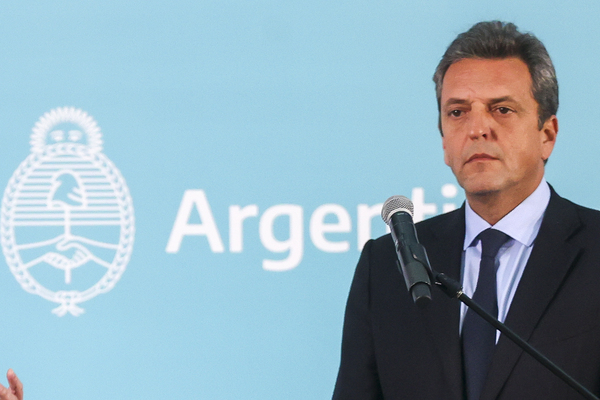 Intervención argentina pretende "mejorar valor" de subsidiaria de Enel - MarketData
