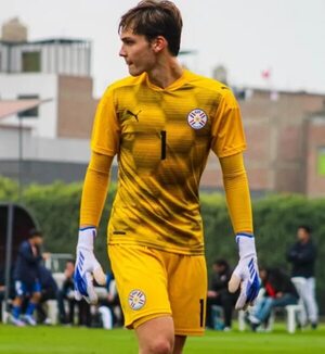 Facundo Insfran, el arquero con más atajadas del Sudamericano Sub 17   - Selección Paraguaya - ABC Color