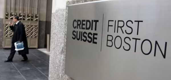 Credit Suisse abandona planes de relanzamiento de First Boston, su banca de inversión - Revista PLUS