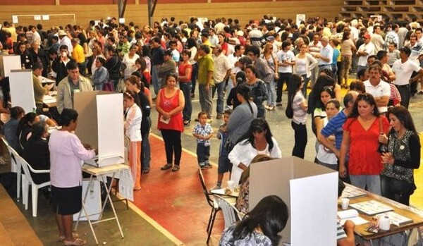 La ANR y la oposición tendrán sus respectivos conteos paralelos de los comicios presidenciales - La Tribuna