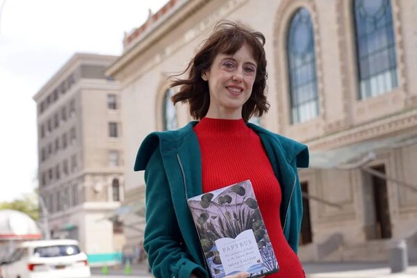 Irene Vallejo: “El deterioro de las humanidades va en paralelo al de la democracia” - Literatura - ABC Color