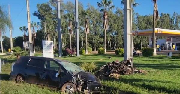 La Nación / Fatal accidente: conductor se adelantó y chocó a una familia en Concepción