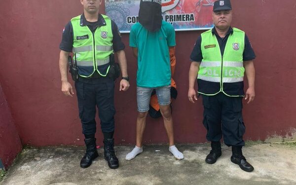 Atrapan a ladrón tras robar cartera de una brasileña en centro de CDE – Diario TNPRESS