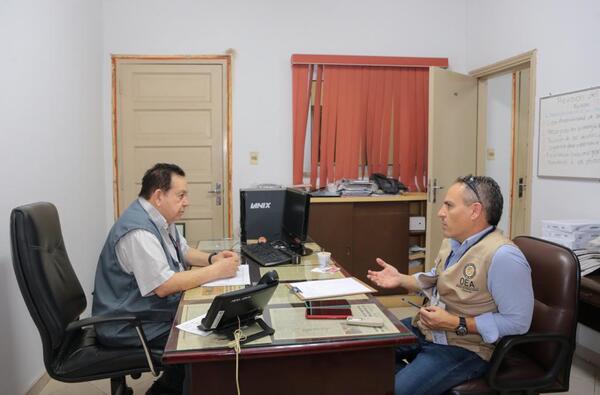 Diario HOY | Justicia Electoral recibió a representantes de la OEA