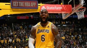 Versus / Lakers acarician la clasificación y Butler pone a Bucks ante el abismo