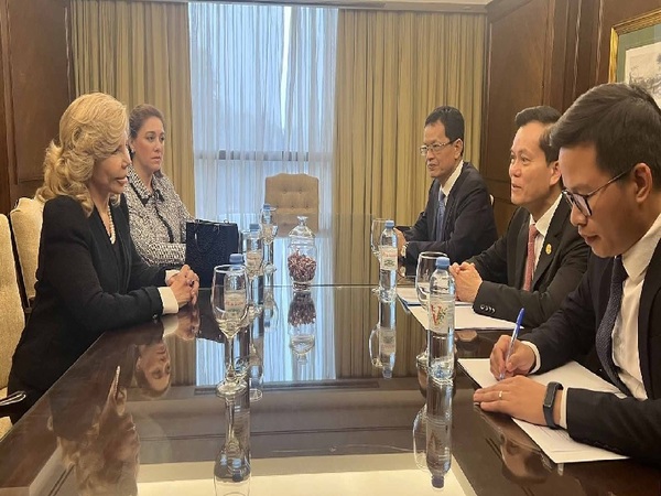 Vietnamitas interesados en mantener mayor relación con Paraguay - La Tribuna