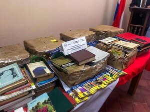 Donan 400 libros para ampliar bibliotecas de una penitenciaría - Judiciales.net