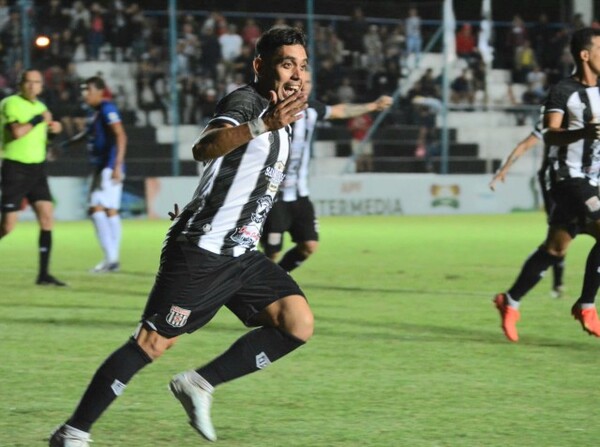 Santani gana y es puntero de la Intermedia - .::Agencia IP::.
